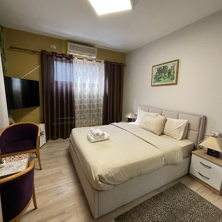 Destinacion Central Room Тирана Экстерьер фото